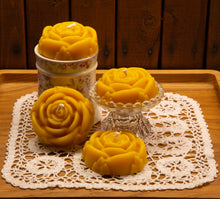 Load image into Gallery viewer, Rose Shaped Pure Beeswax Candles