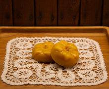 Load image into Gallery viewer, &#39;Marvel of Peru&#39; Shaped Pure Beeswax Candles
