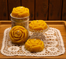 Load image into Gallery viewer, Rose Shaped Pure Beeswax Candles
